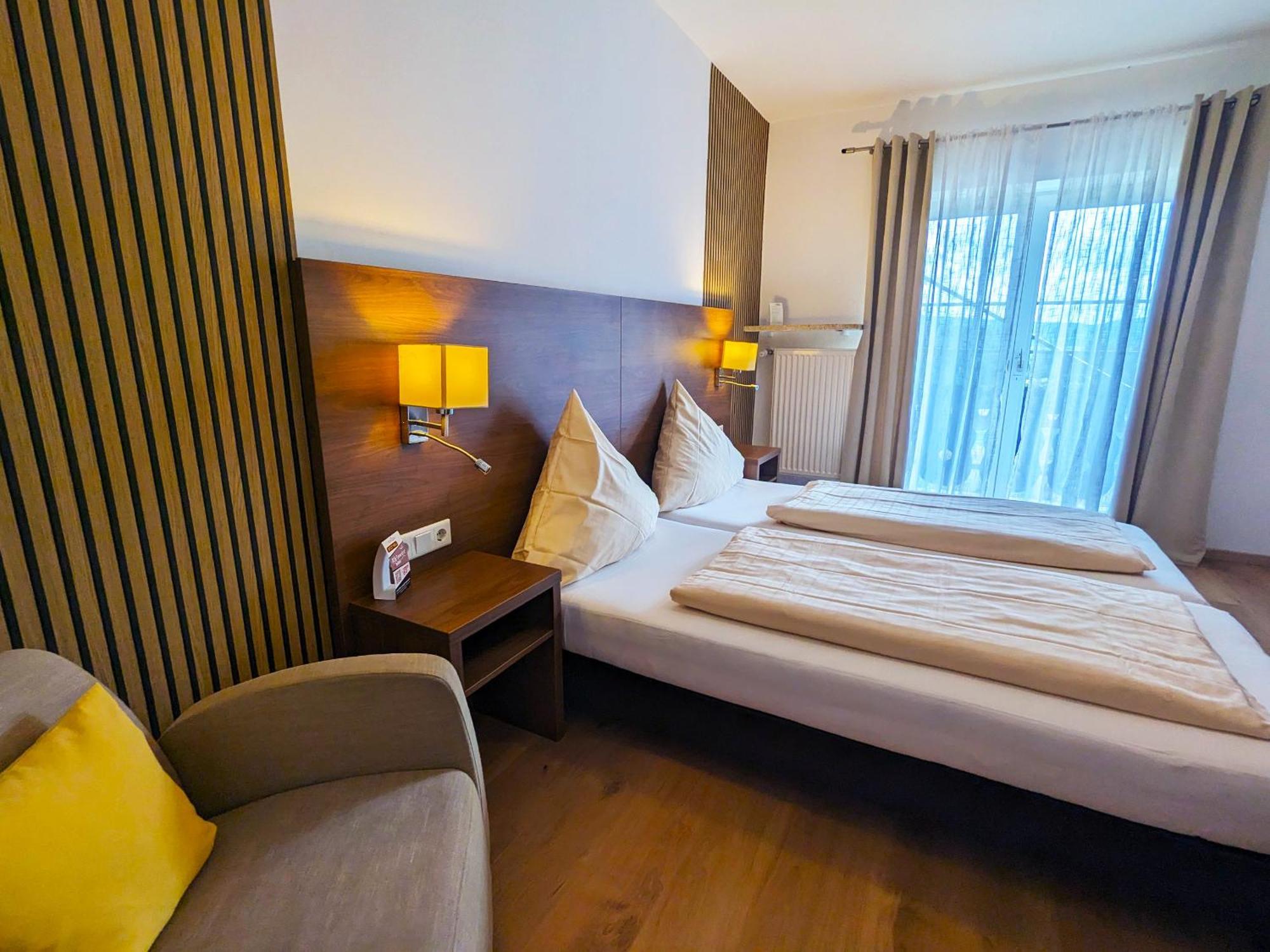 גרספלד Hotel Berghof Wasserkuppe & Gaestehaus Fuldaquelle חדר תמונה