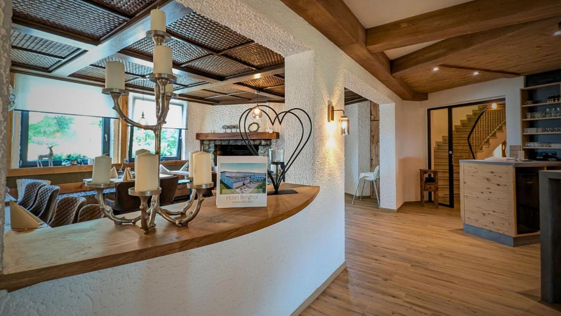 גרספלד Hotel Berghof Wasserkuppe & Gaestehaus Fuldaquelle מראה חיצוני תמונה