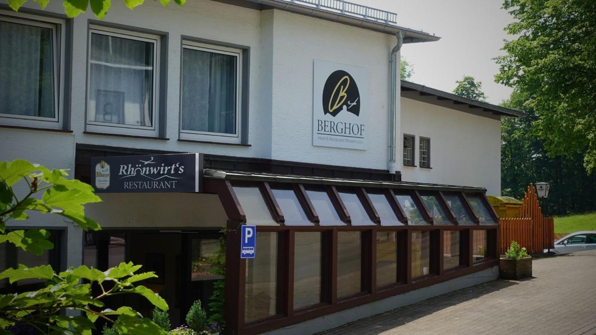 גרספלד Hotel Berghof Wasserkuppe & Gaestehaus Fuldaquelle מראה חיצוני תמונה