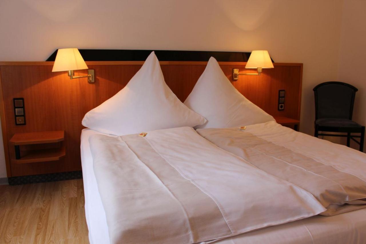 גרספלד Hotel Berghof Wasserkuppe & Gaestehaus Fuldaquelle חדר תמונה