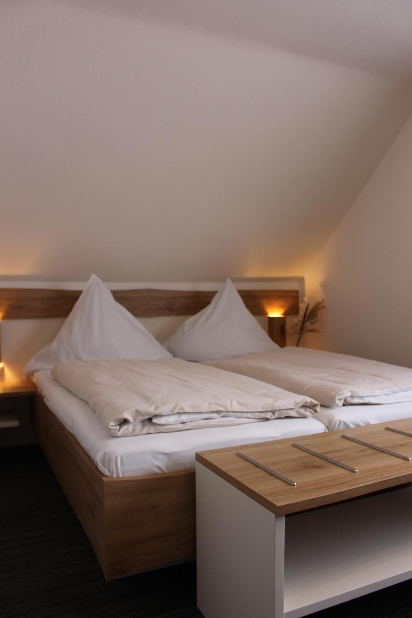 גרספלד Hotel Berghof Wasserkuppe & Gaestehaus Fuldaquelle מראה חיצוני תמונה
