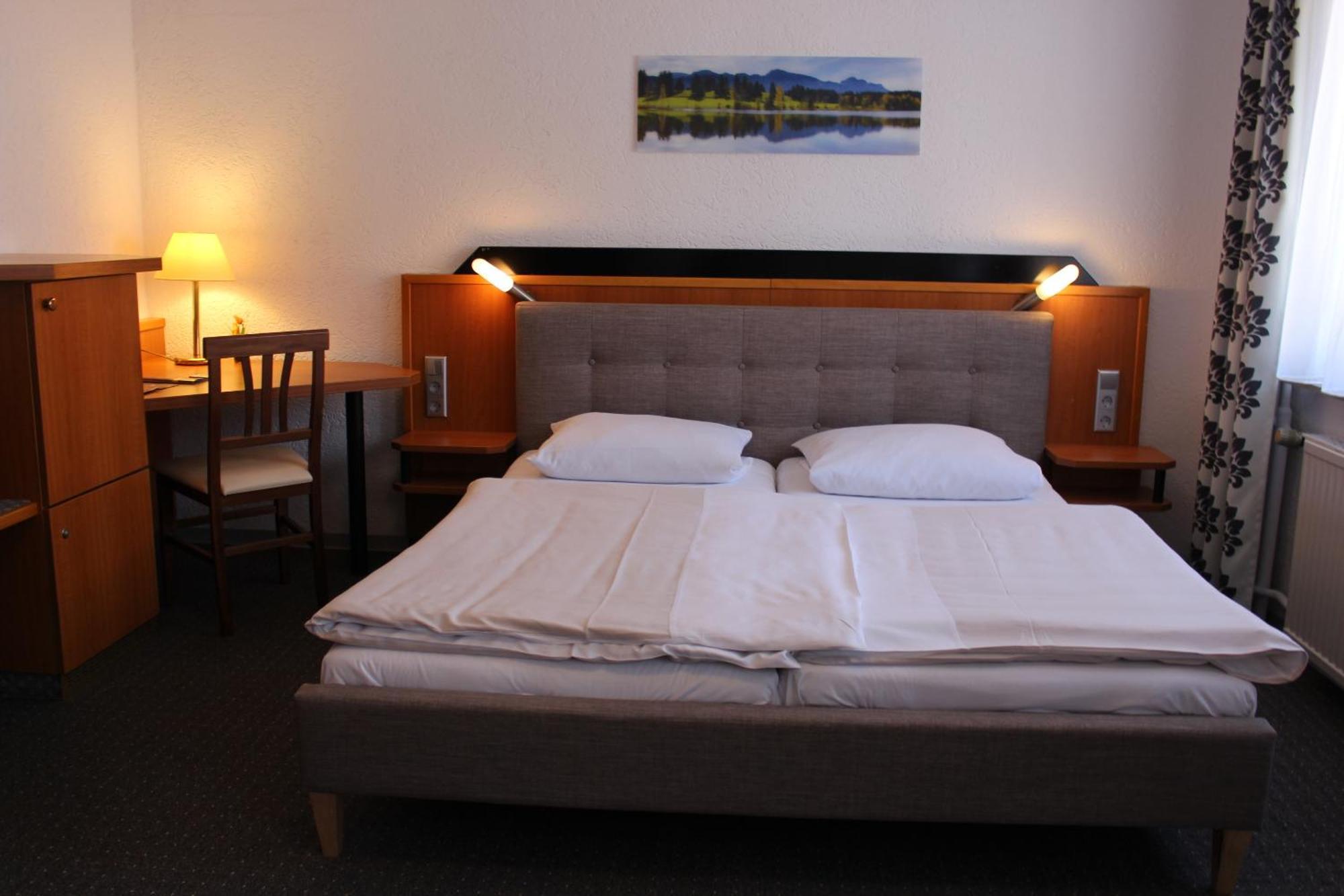 גרספלד Hotel Berghof Wasserkuppe & Gaestehaus Fuldaquelle חדר תמונה