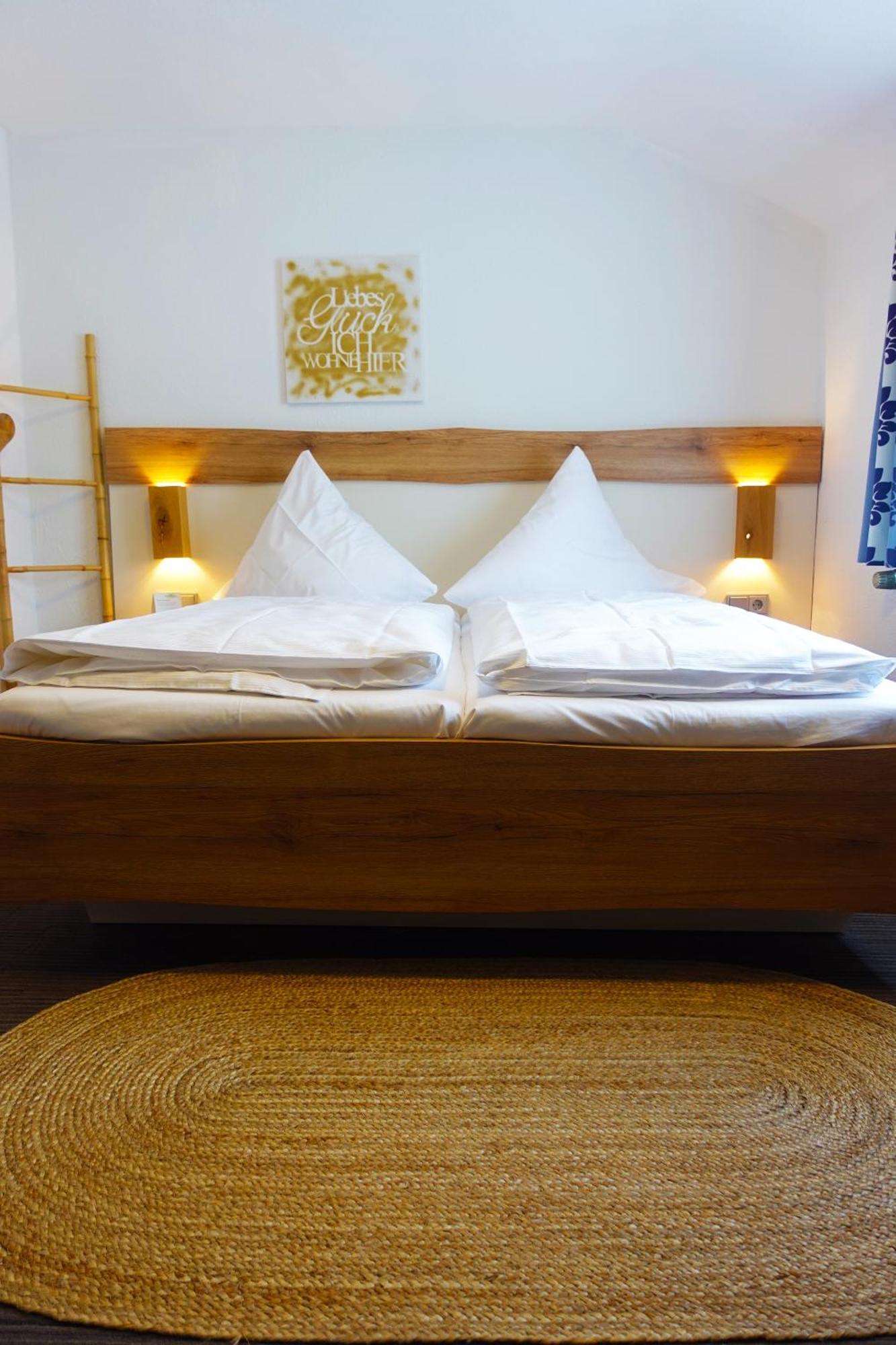 גרספלד Hotel Berghof Wasserkuppe & Gaestehaus Fuldaquelle מראה חיצוני תמונה
