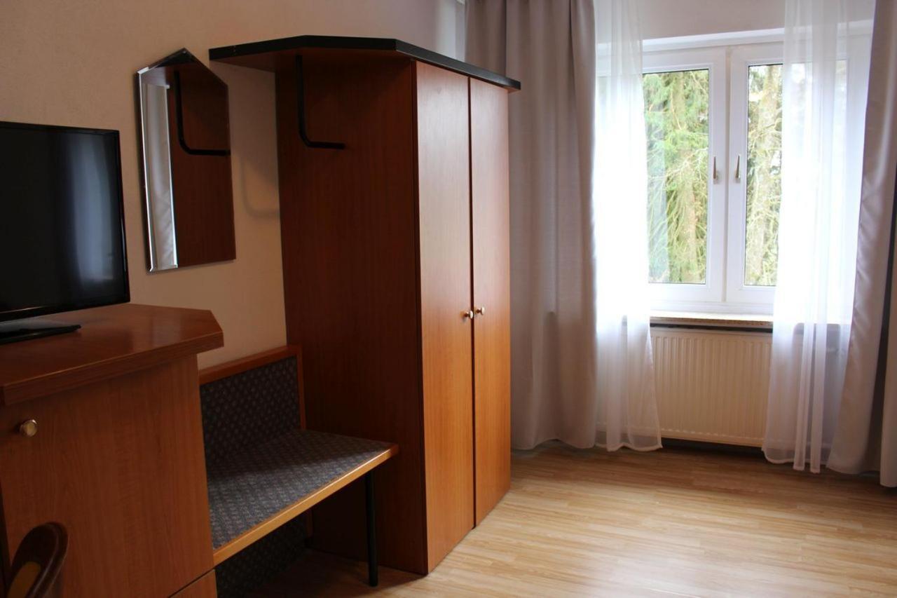 גרספלד Hotel Berghof Wasserkuppe & Gaestehaus Fuldaquelle חדר תמונה